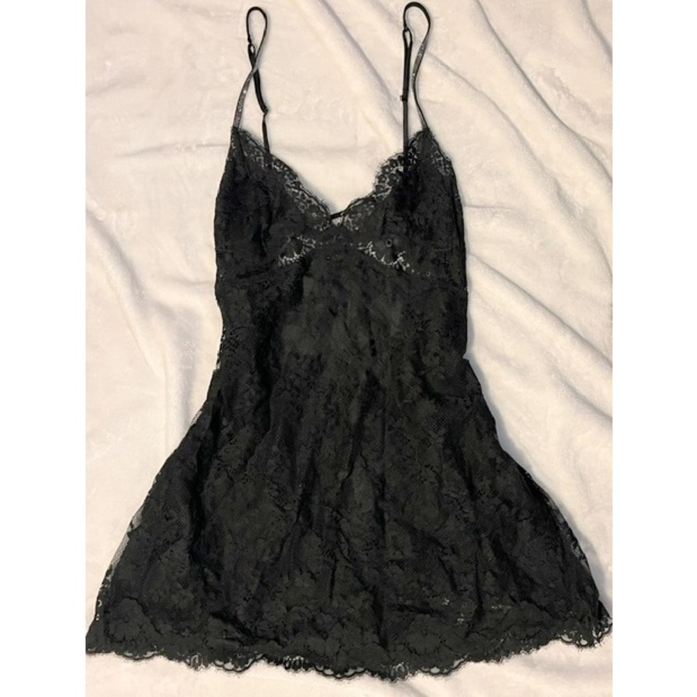 Victoria's Secret Black lace teddy lingerie size M‎